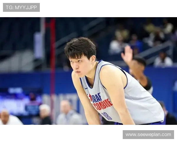 杨瀚森邀请林葳共进火锅期待休息或圣诞节的美好时光